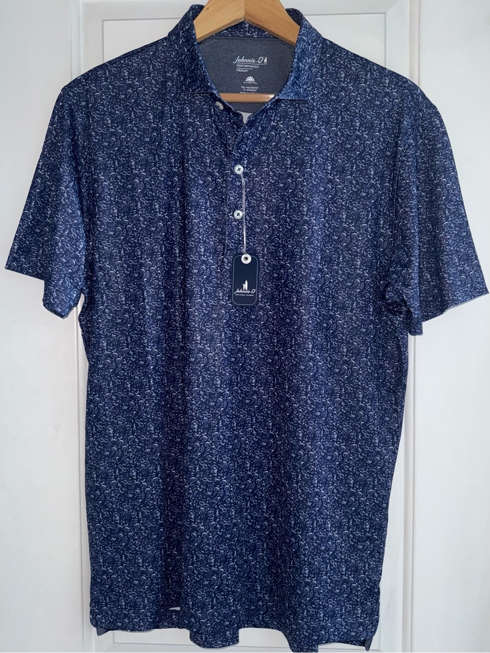 NWT Johnnie-O “Boggings” Performance Polo in Deep Navy and White Beach Day Print